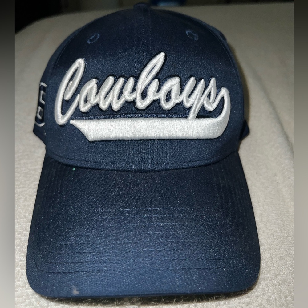 Dallas Cowboys head